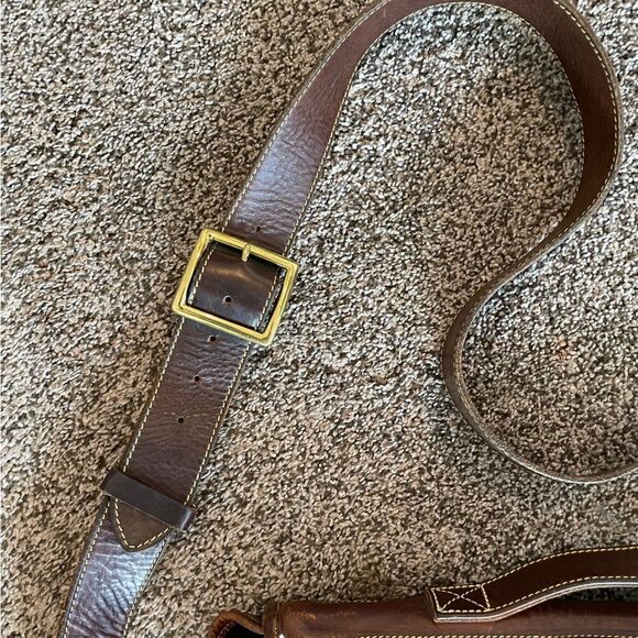 Dexter Leather Messenger Bag  - Picture 4 of 11